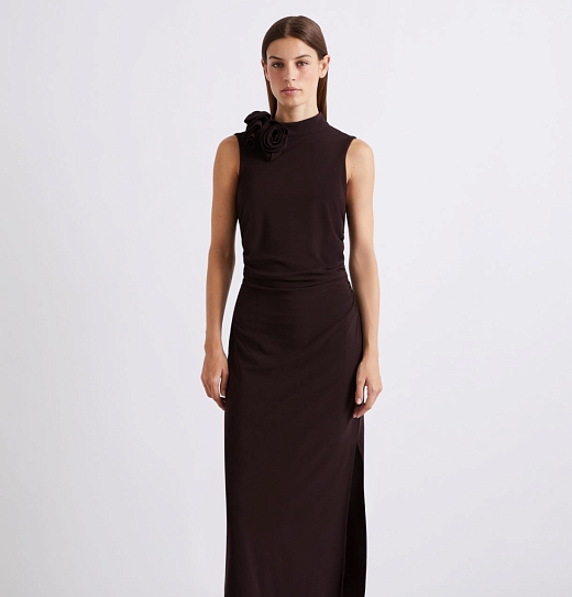 Выбираем наряд для новогодней ночи 2026